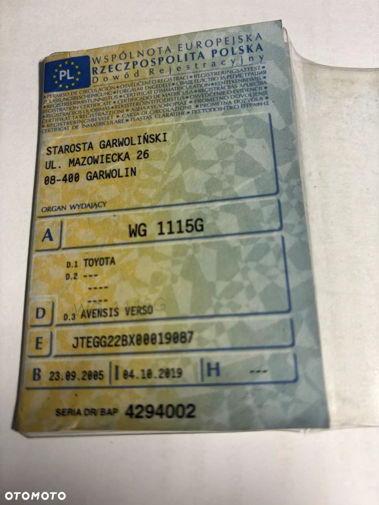 Toyota Avensis Verso 2.0 D-4D Luna - 9