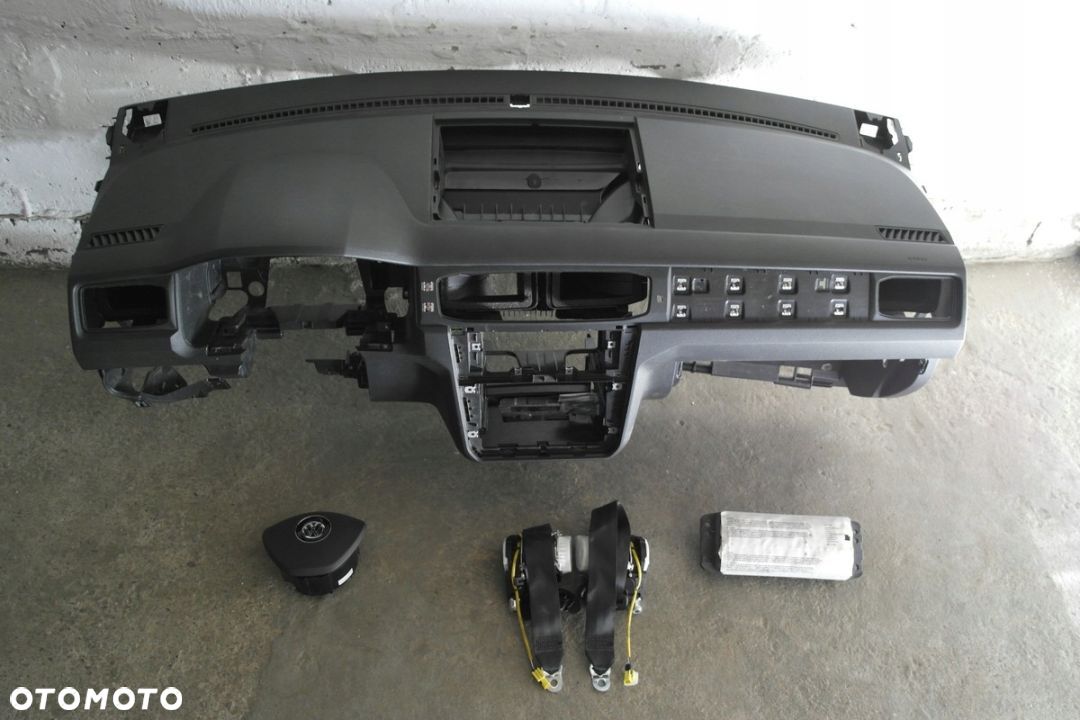 Półka Parapet AirBag Pas VW CADDY 2K Kokpit Pulpit - 1