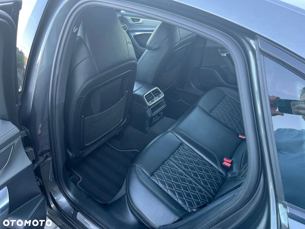 Audi A6 - 10