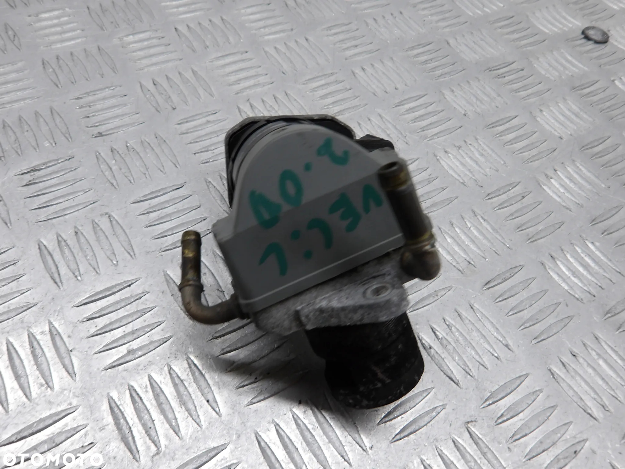 OPEL VECTRA C KOMBI 2.0D ZAWÓR EGR 00005321A8 - 2