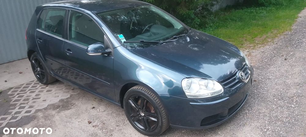 Volkswagen Golf - 1