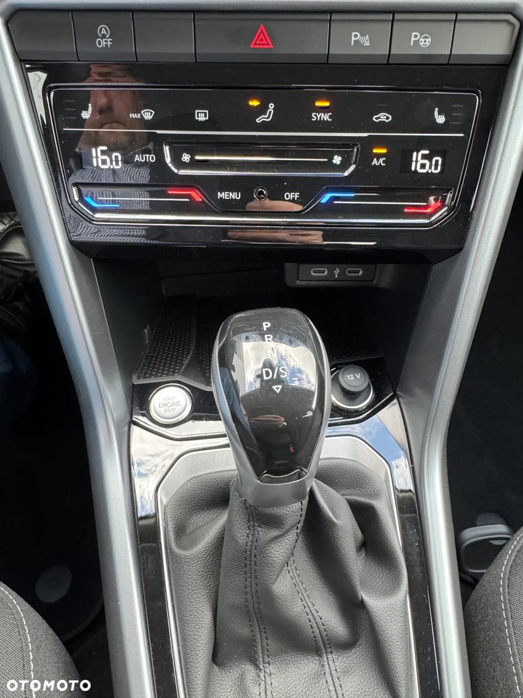 Volkswagen T-Roc 1.5 TSI Life Plus DSG - 25