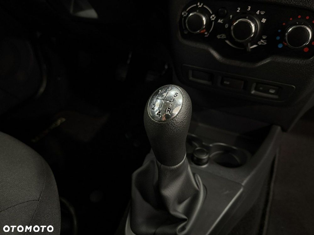 Dacia Dokker 1.6 Laureate - 25