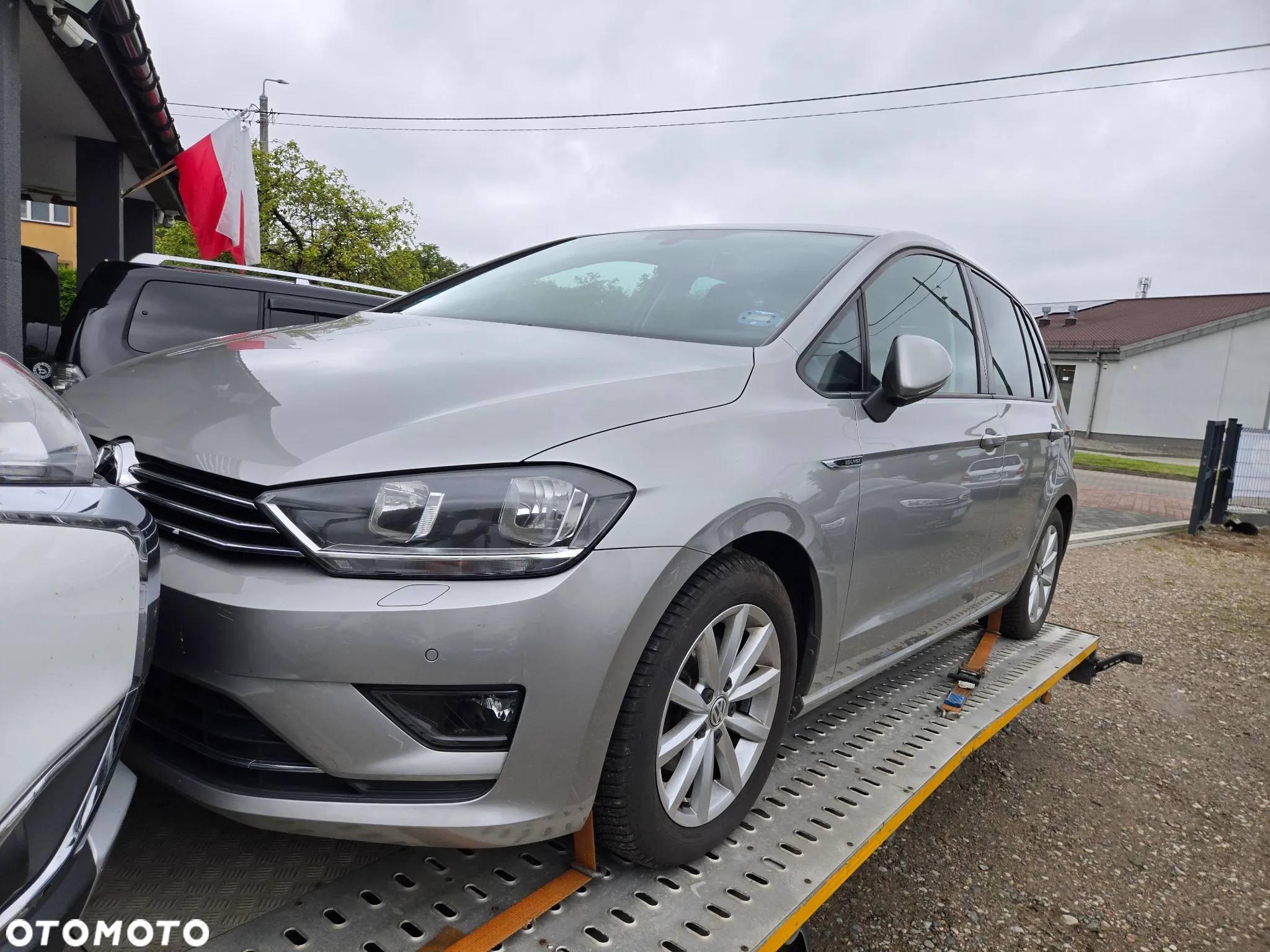 Volkswagen Golf Sportsvan VII SV 1.6 TDI BMT Highline DSG - 2
