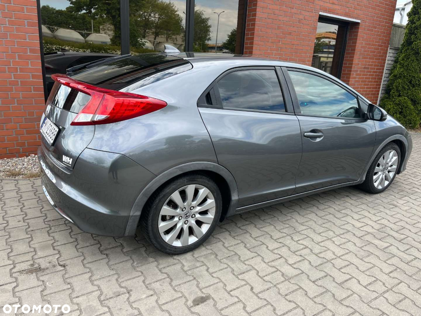 Honda Civic 1.8 i-VTEC Sport - 4