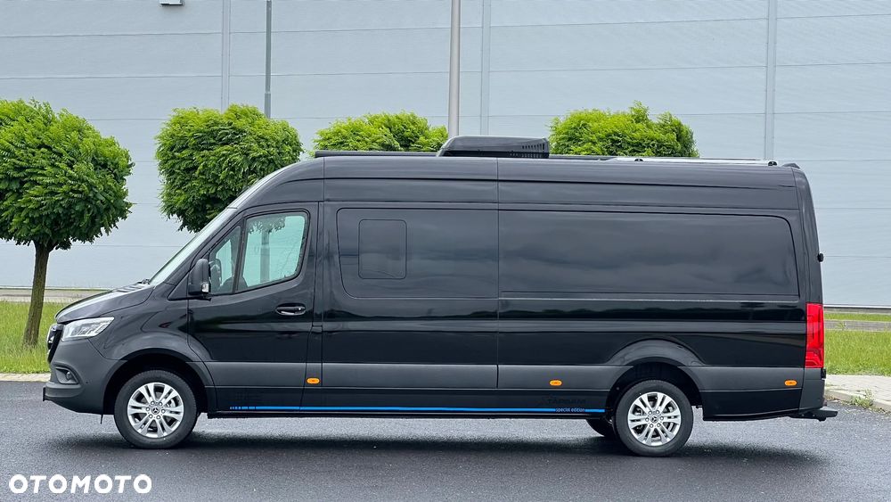 Mercedes-Benz Srinter Camper - 4