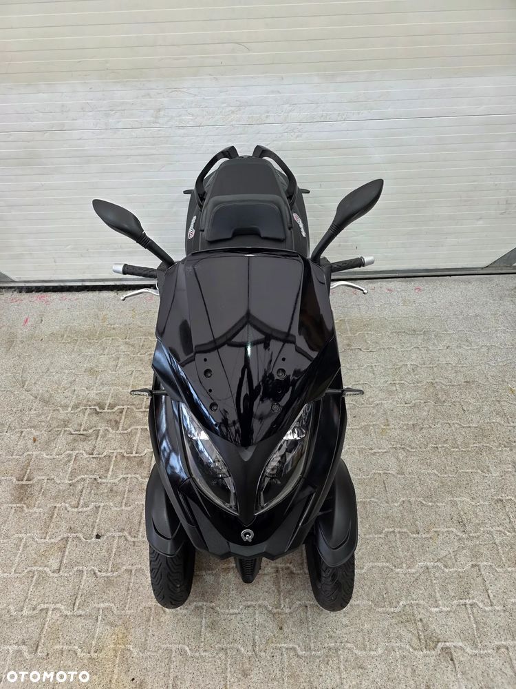 Piaggio MP-3 - 34