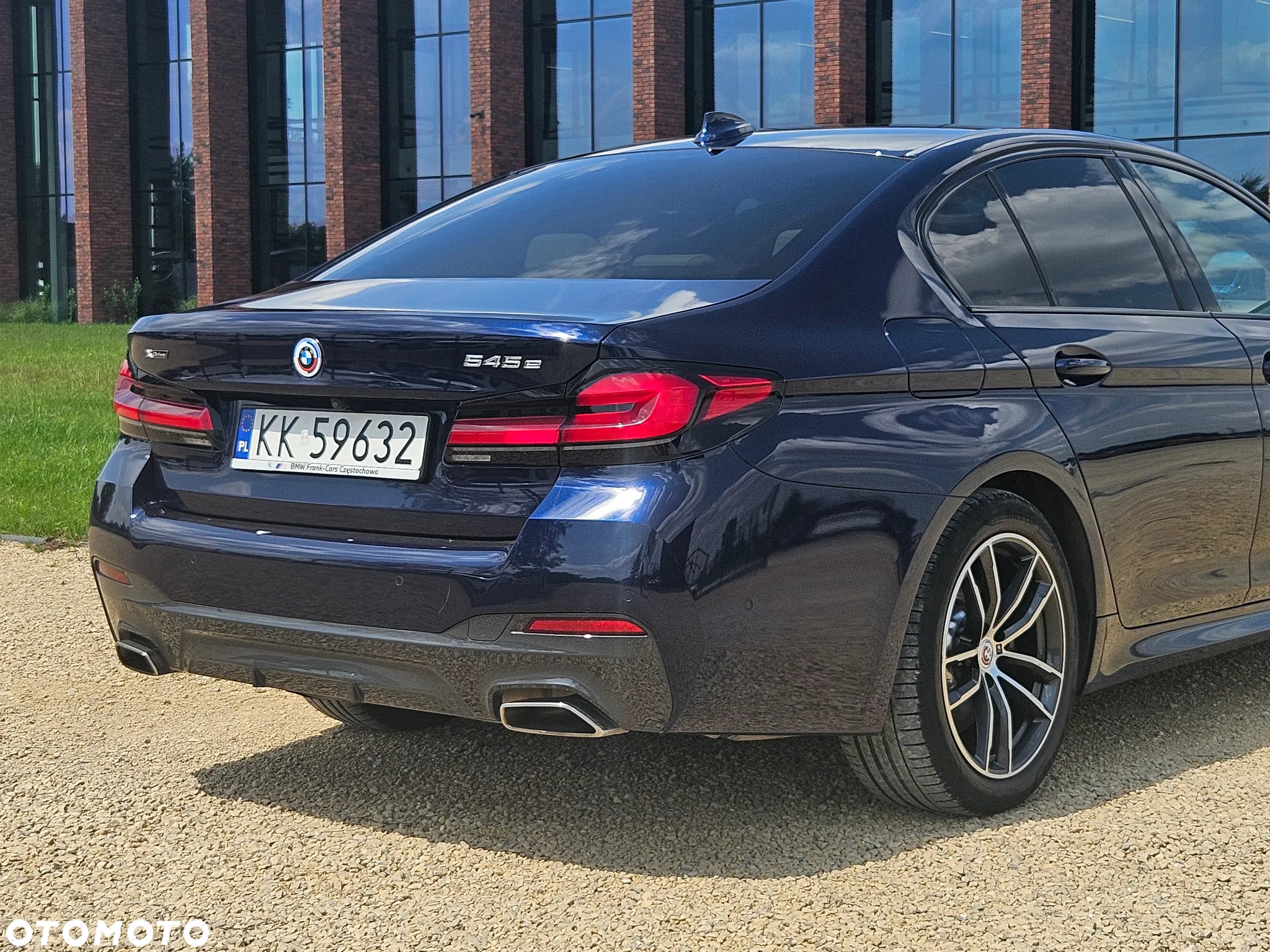 BMW Seria 5 545e xDrive M Sport sport - 9