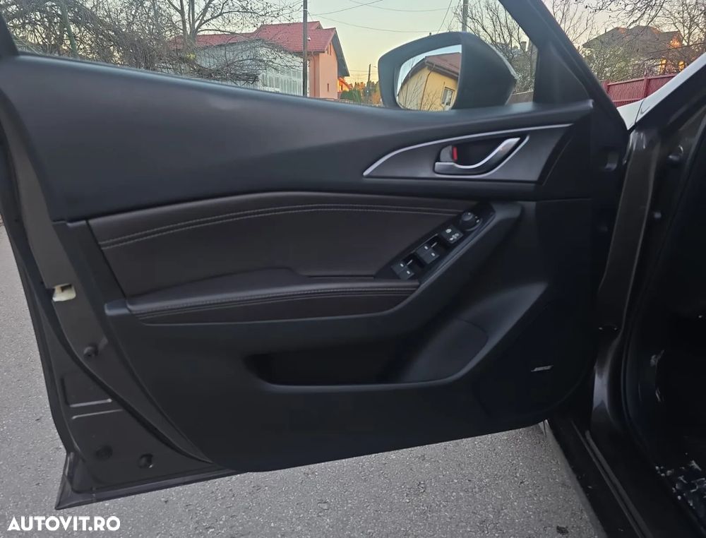 Mazda 3 SKYACTIV-D 150 Exclusive-Line - 33