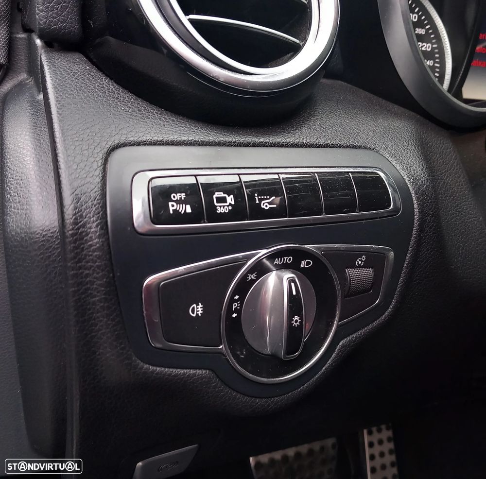 Mercedes-Benz C 300 h AMG Line - 20