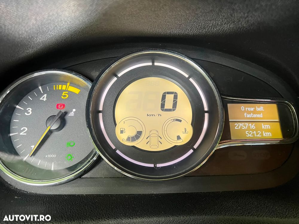 Renault Megane 1.9 dCi FAP Privilege - 9