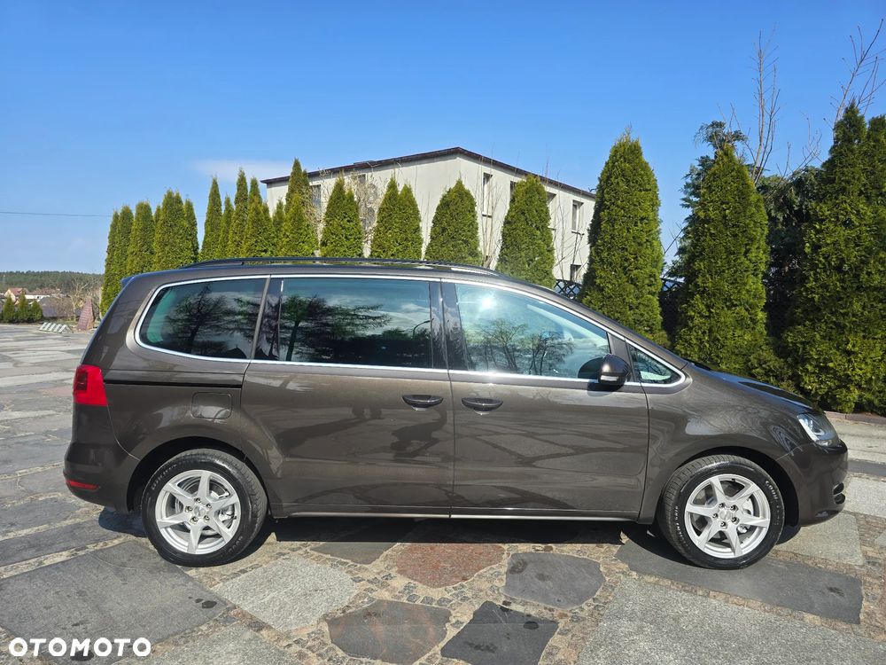 Volkswagen Sharan 2.0 TDI DSG BlueMotion Technology Highline - 31