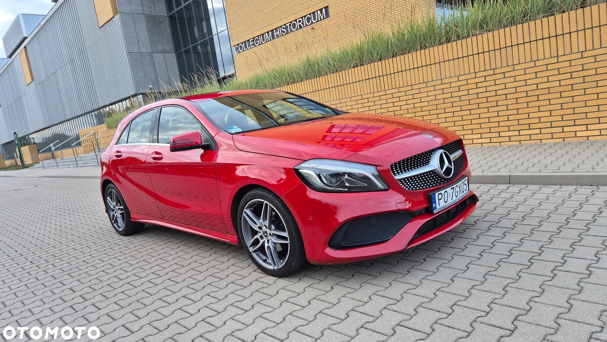 Mercedes-Benz Klasa A 180 7G-DCT AMG Line - 1