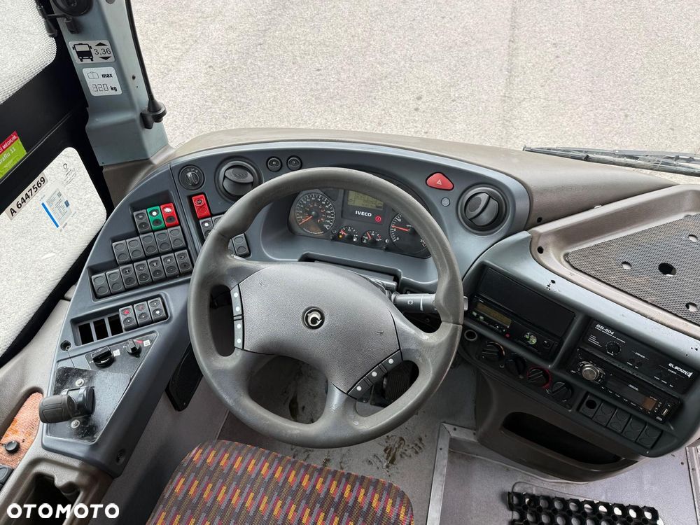 Irisbus CROSSSWAY SFR150 MANUAL RETARDER MOTOR IVECO TECTOR 300KM 10.5m 42-SIEDZENIA 32-STOJĄCE 2010r EURO 5 EEV - 10