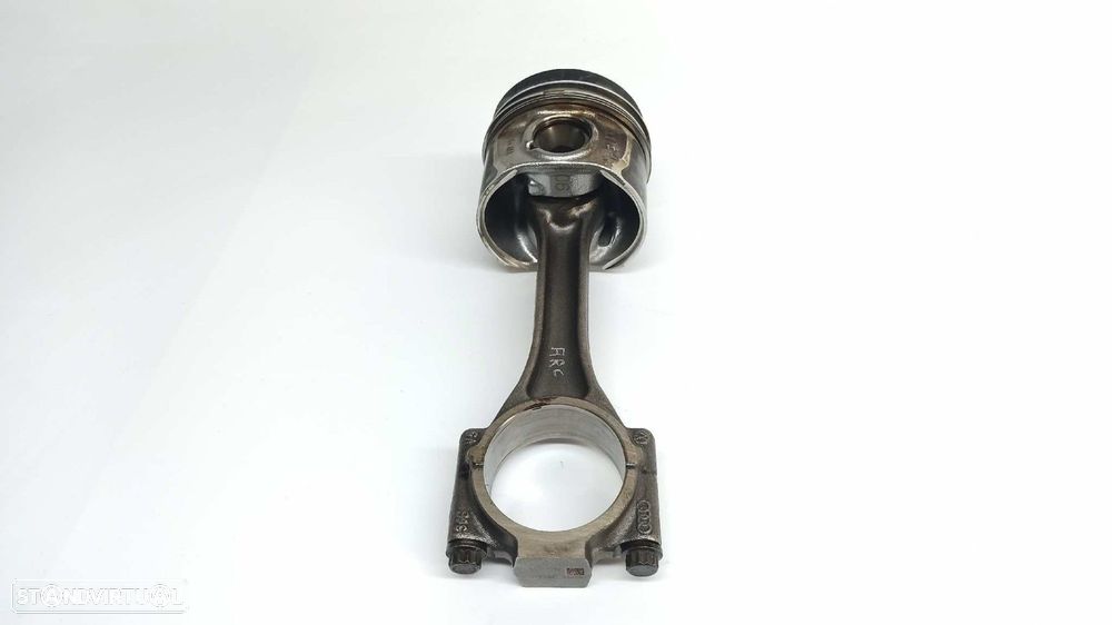 BIELA SKODA SUPERB COMBI (3T5) COMFORT - 1