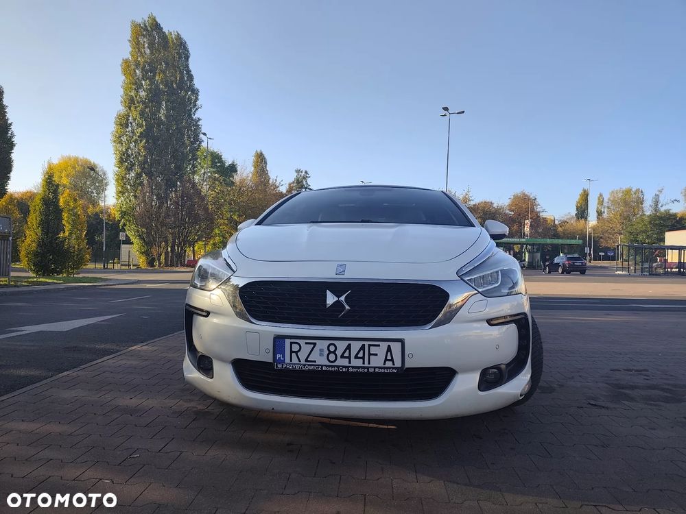 DS Automobiles Ds 5 2016 photo 3