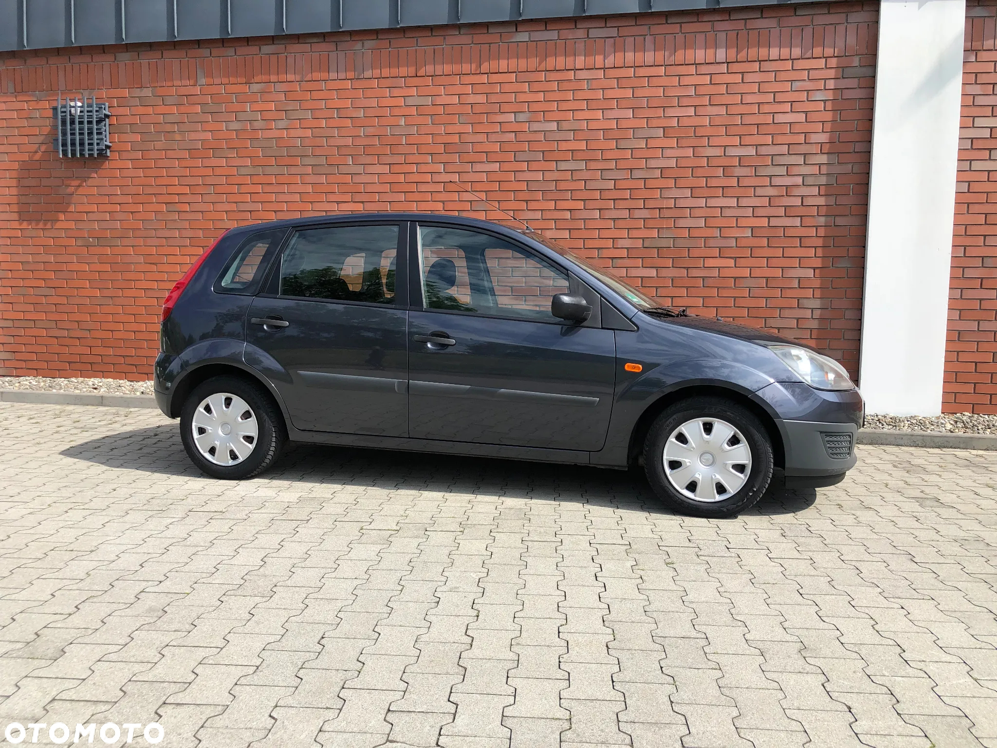 Ford Fiesta - 5