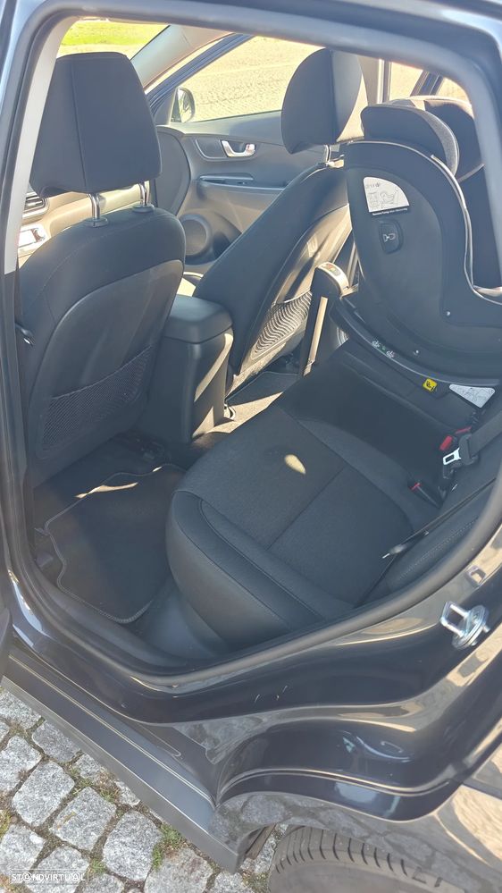 Hyundai Kauai EV 64 kWh Premium - 6