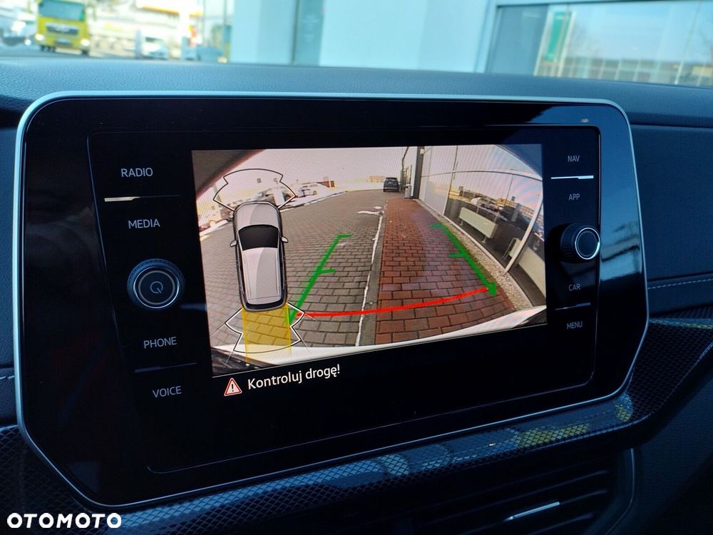 Volkswagen T-Cross - 27