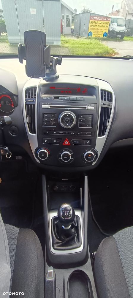 Kia Ceed 1.4 CVVT Vision - 2