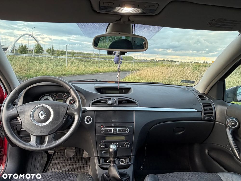 Renault Laguna 1.9 dCi Confort Dynamique - 10