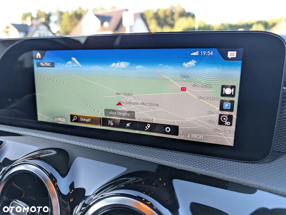 Mercedes-Benz CLA 200 d Progressive 8G-DCT - 14
