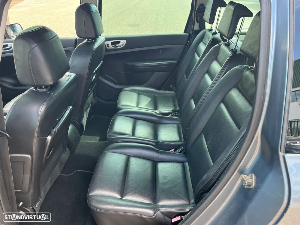 Peugeot 307 SW HDi 110 Premium - 12