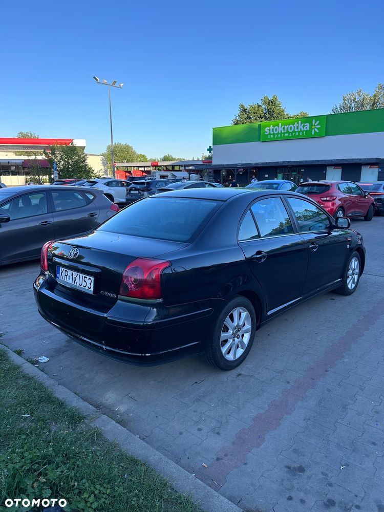 Toyota Avensis 1.8 VVT-i Sol - 4