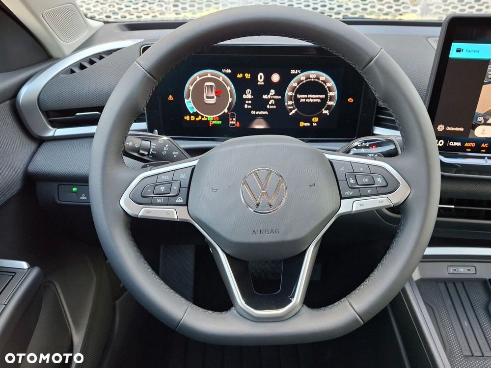 Volkswagen T-Roc 1.5 eTSI Life DSG - 22