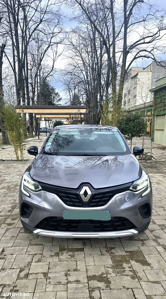 Renault Captur - 3
