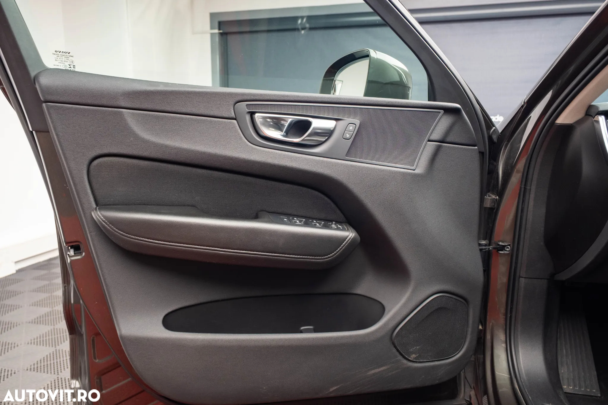 Volvo XC 60 D4 Momentum - 15