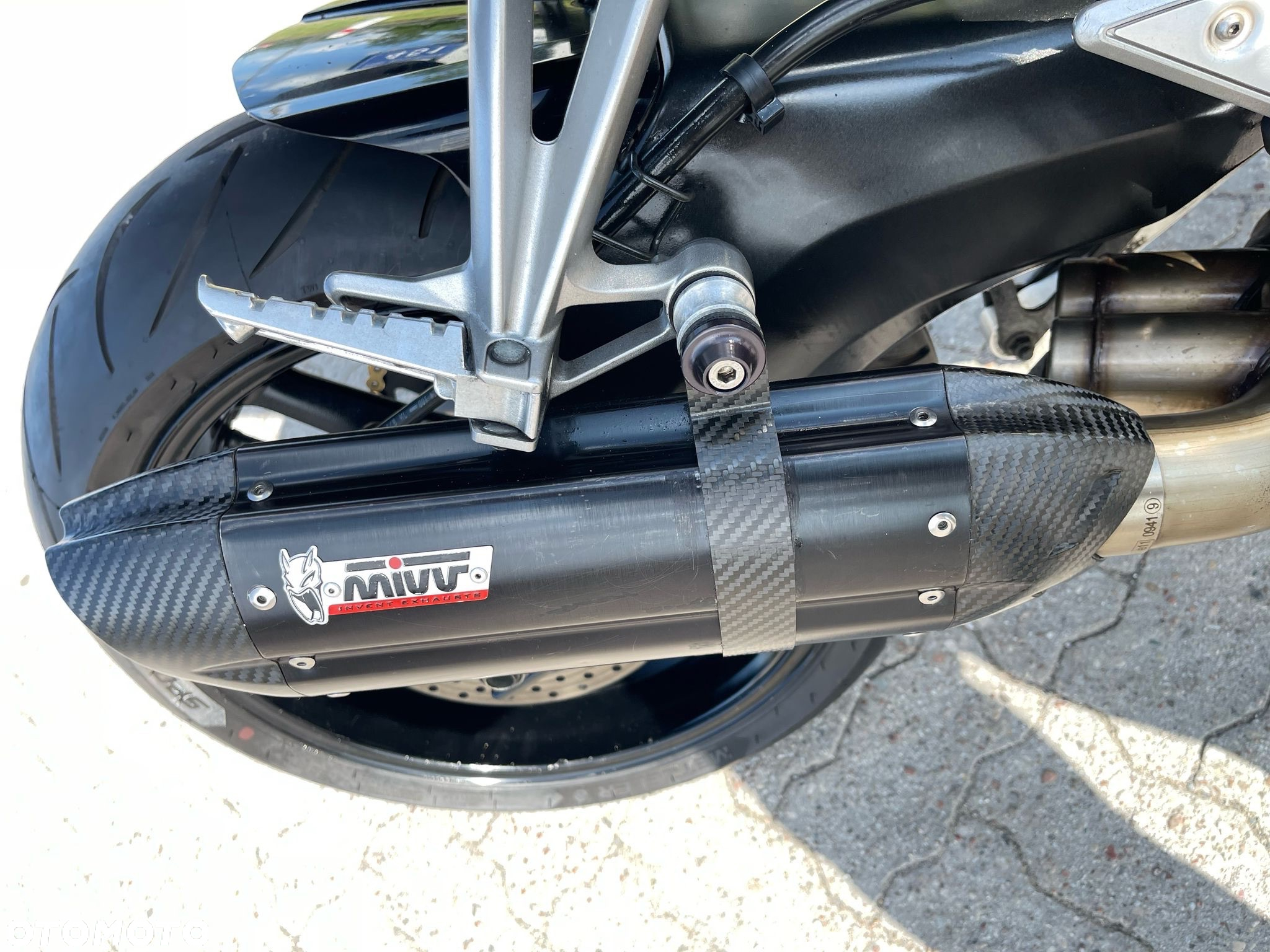 Yamaha FZ - 26