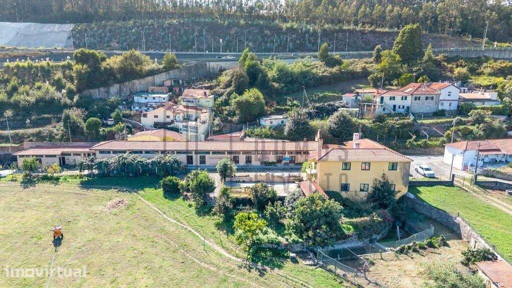 Quinta em Pedroso, Vila Nova de Gaia, com 40 mil metros quadrados. - Grande imagem: 3/60