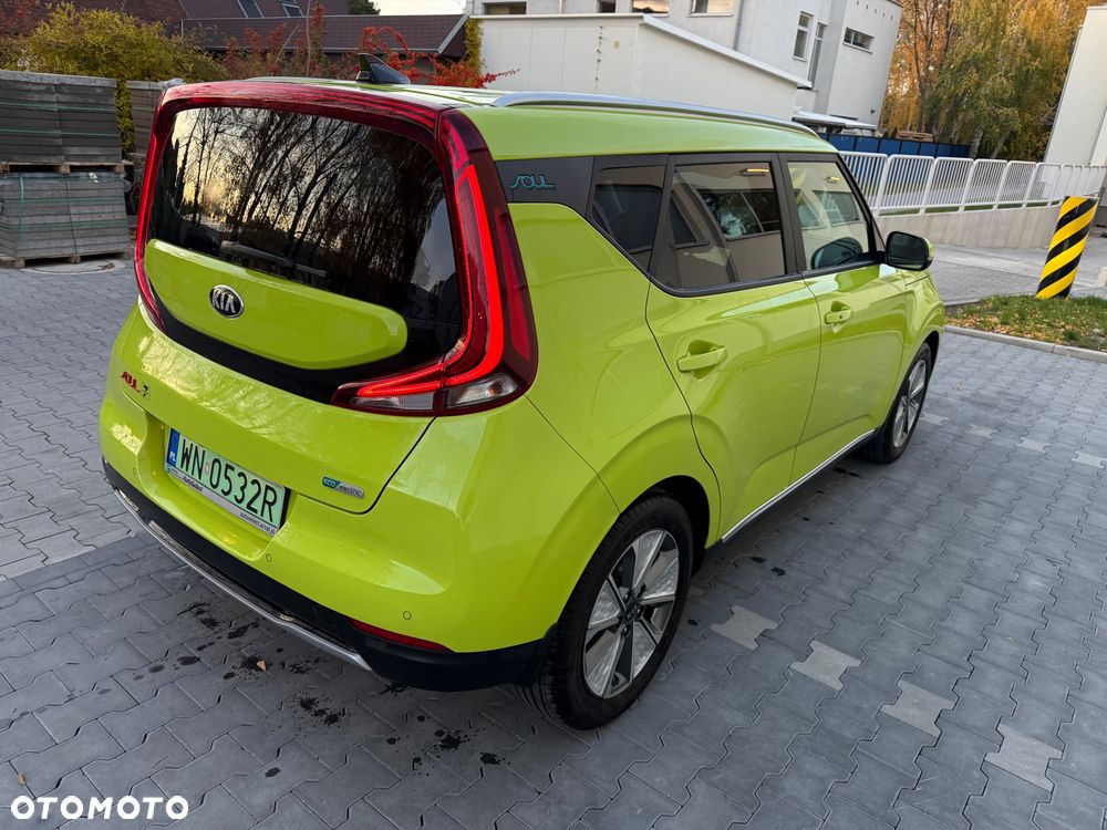 Kia Soul e-Soul 64kWh L - 12