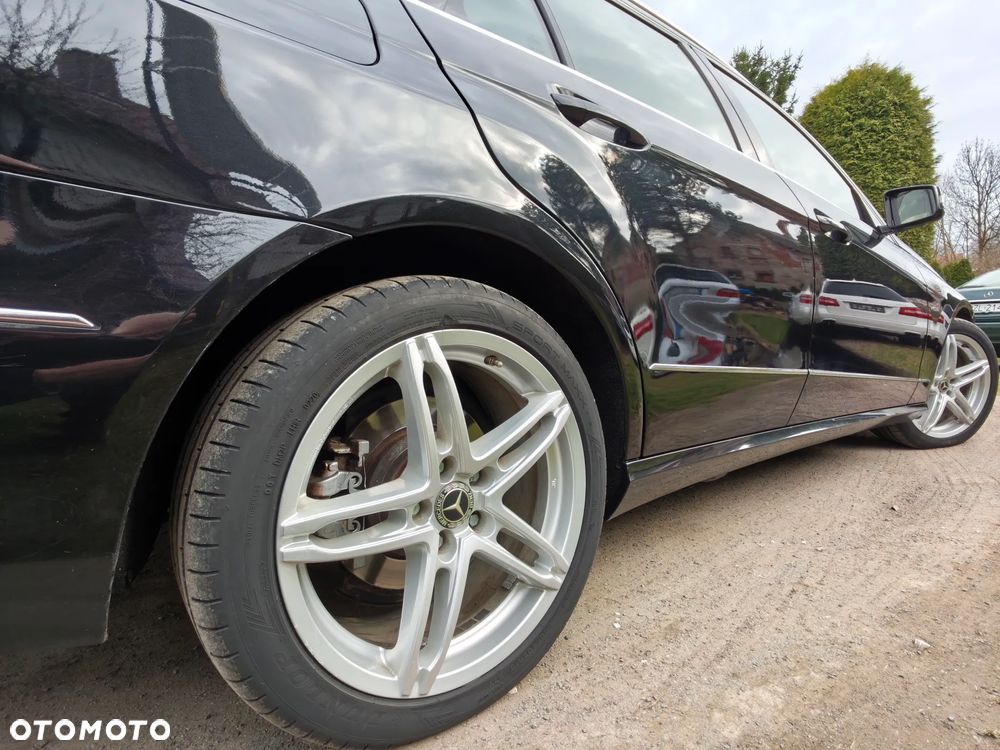 Mercedes-Benz Klasa E - 16