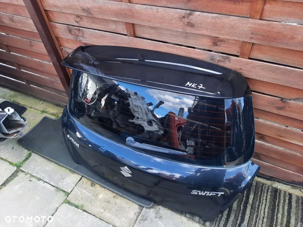 KLAPA BAGAŻNIKA SUZUKI SWIFT MK7 KOMPLETNA