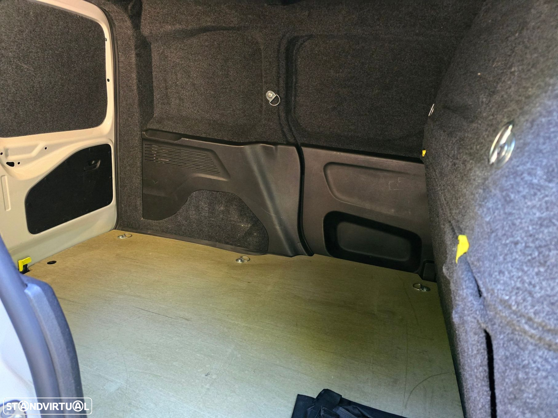 Citroën Berlingo 1.5 BlueHDi M - 25