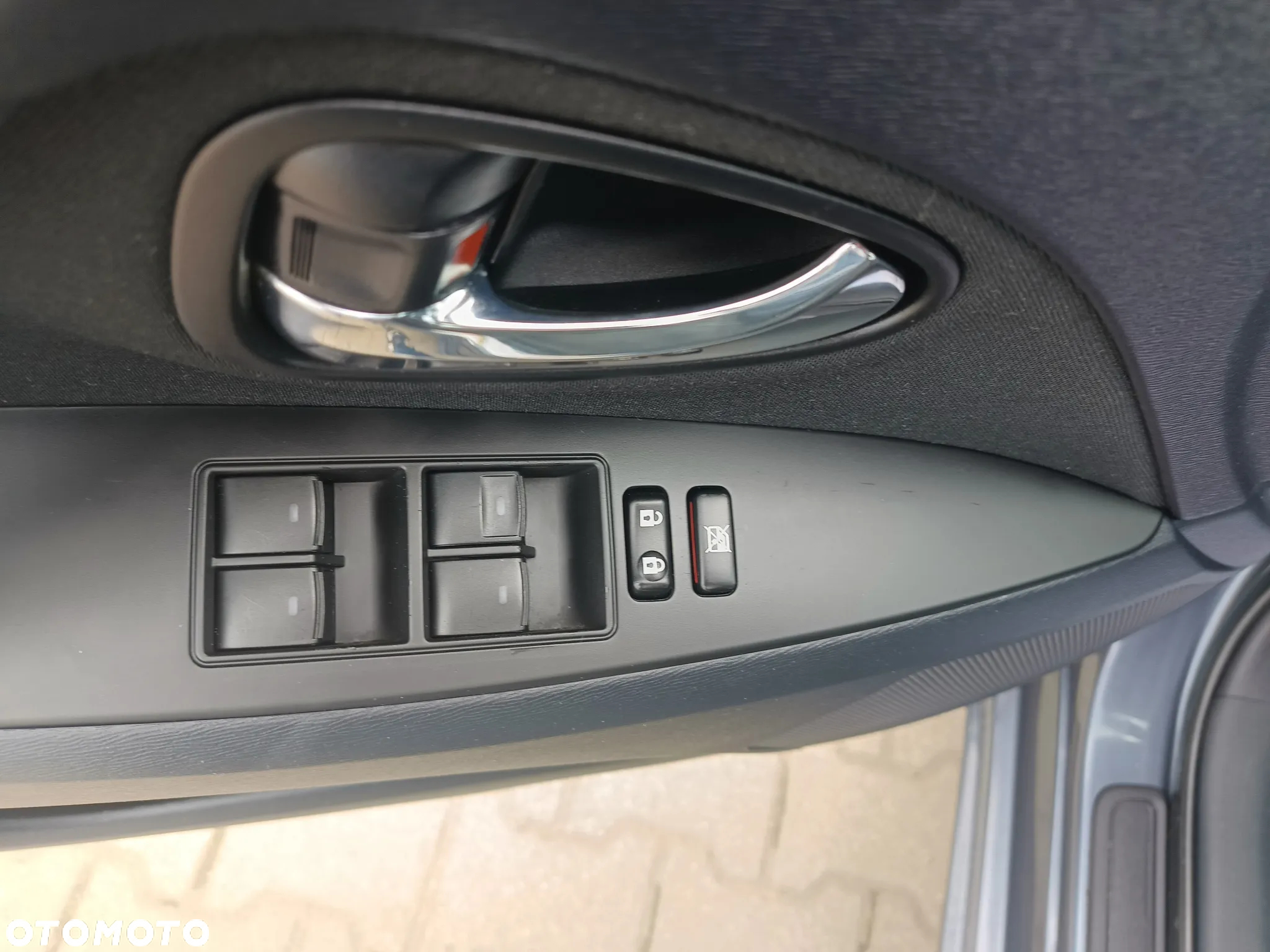 Toyota Avensis 1.8 Luna - 21