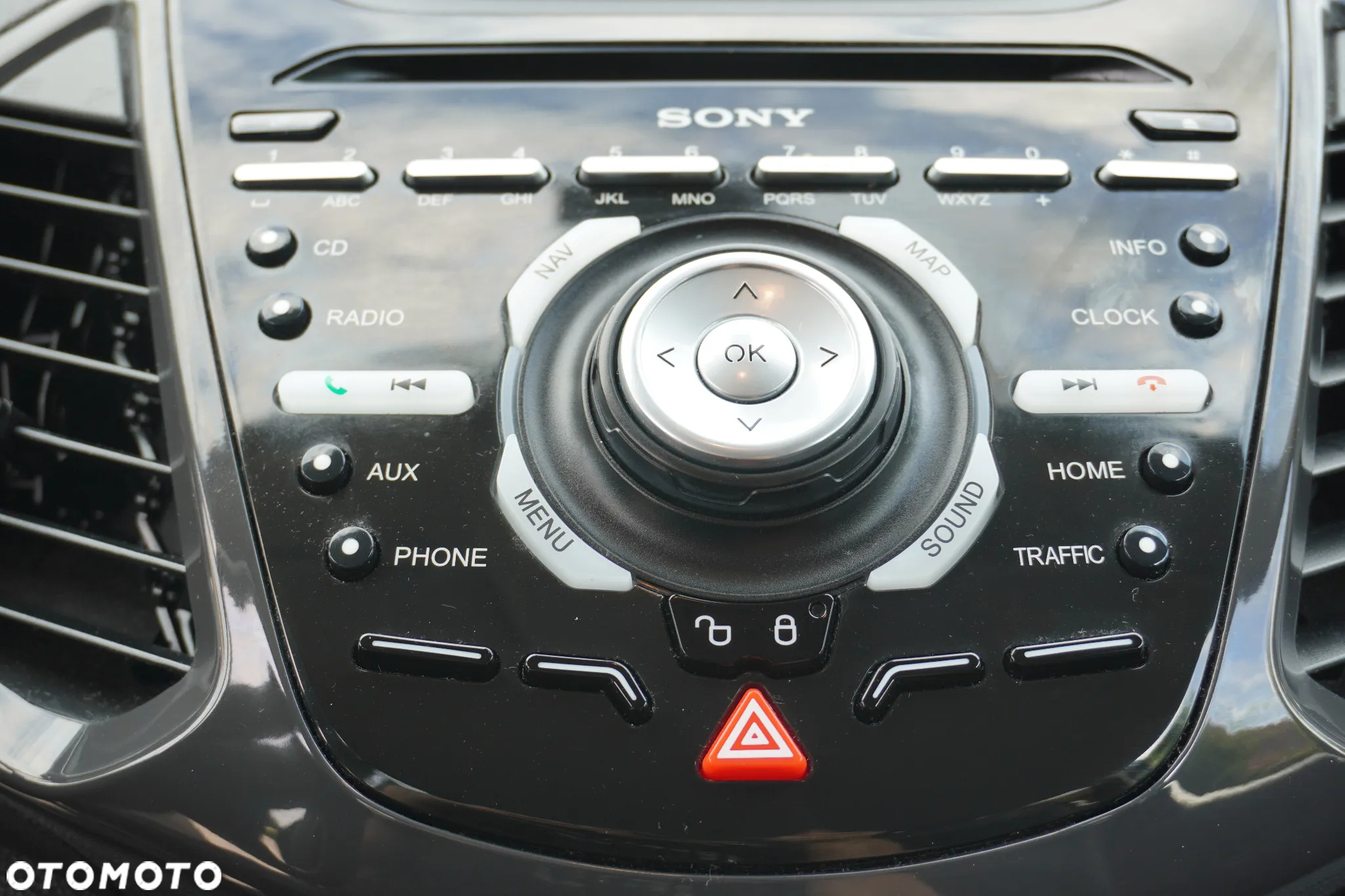 Ford EcoSport 1.0 EcoBoost TITANIUM - 21