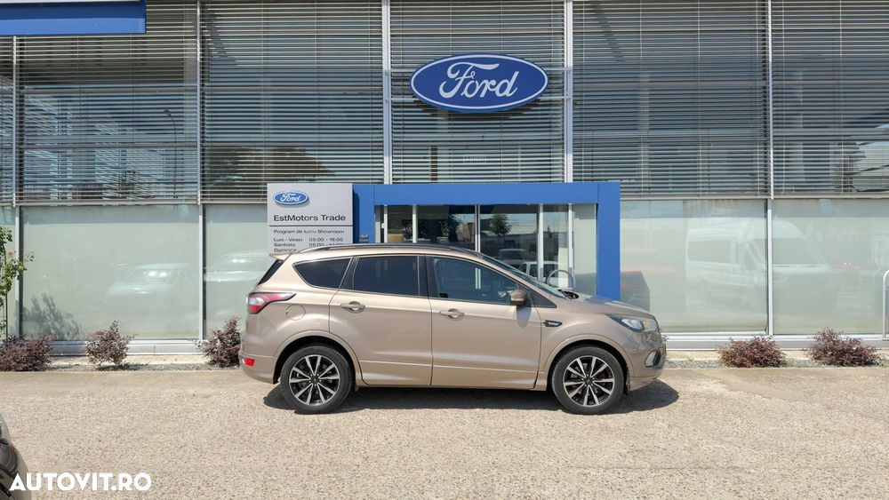 Ford Kuga 2.0 TDCi 4WD Powershift ST-Line - 3