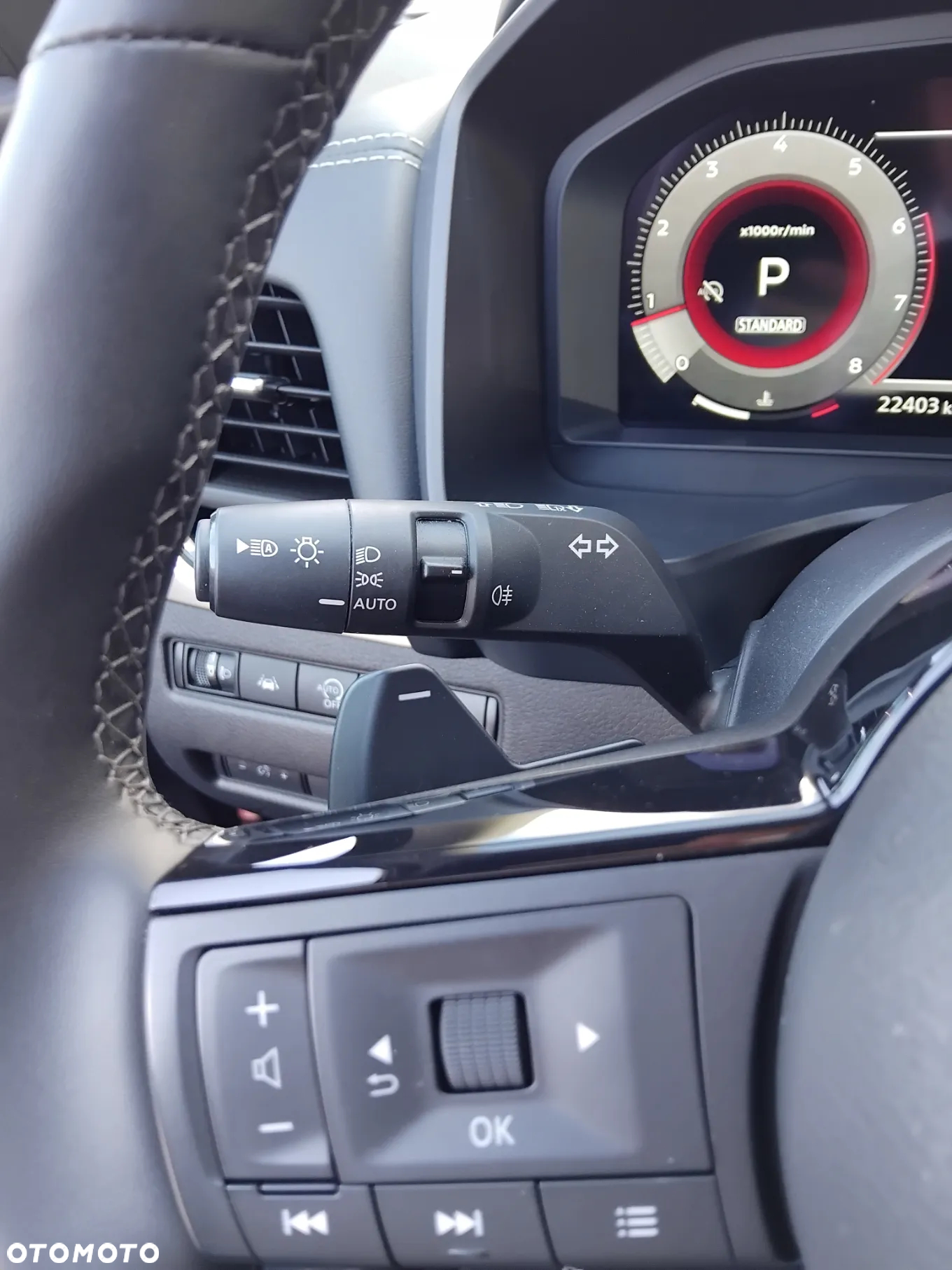 Nissan Qashqai 1.3 DIG-T mHEV N-Connecta Xtronic - 14