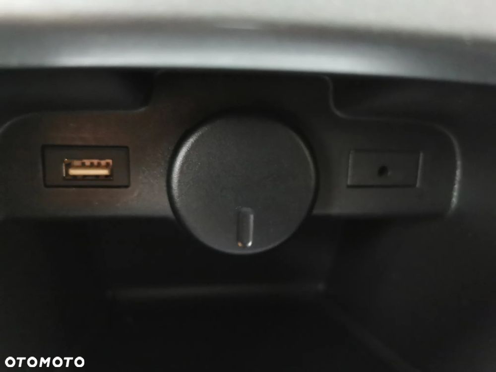 Opel Astra 1.6 Sports Tourer Active - 12