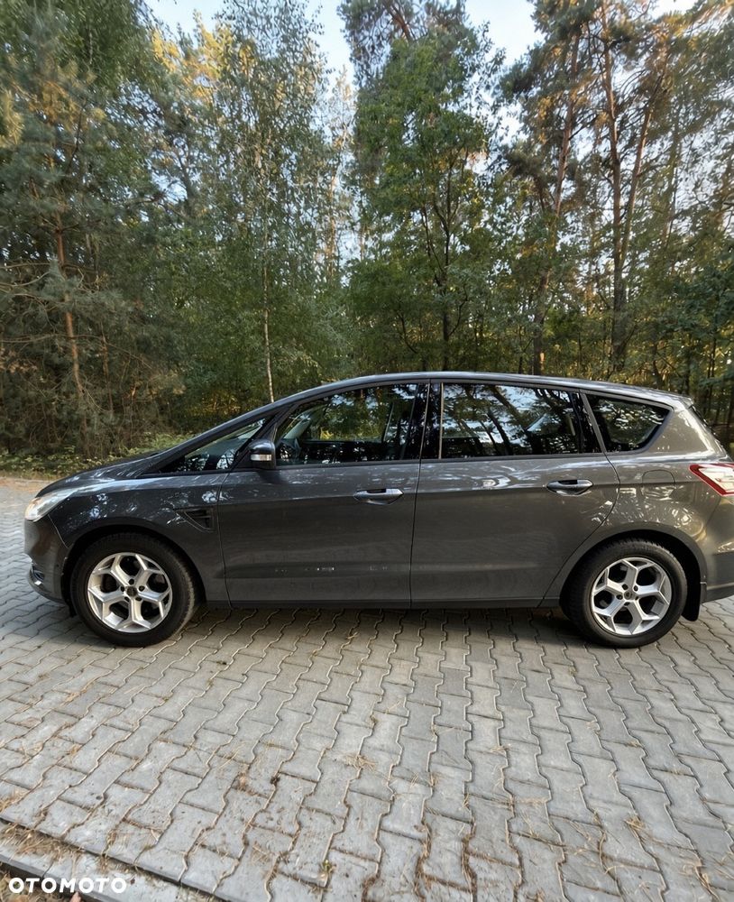 Ford S-Max - 7