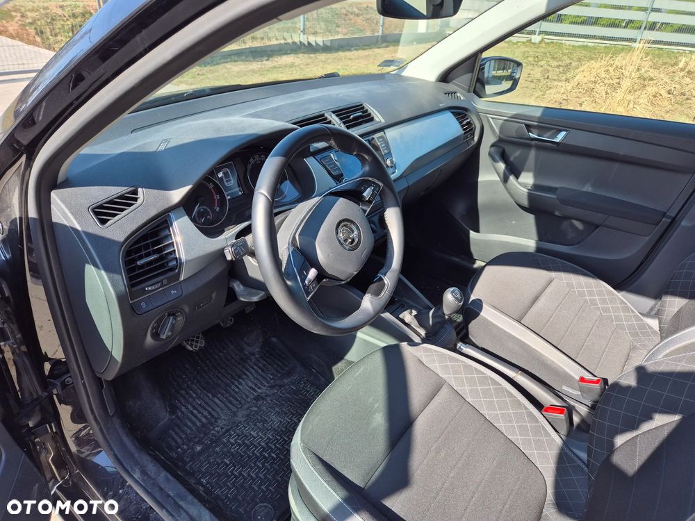 Skoda Fabia 1.0 TSI Ambition - 10
