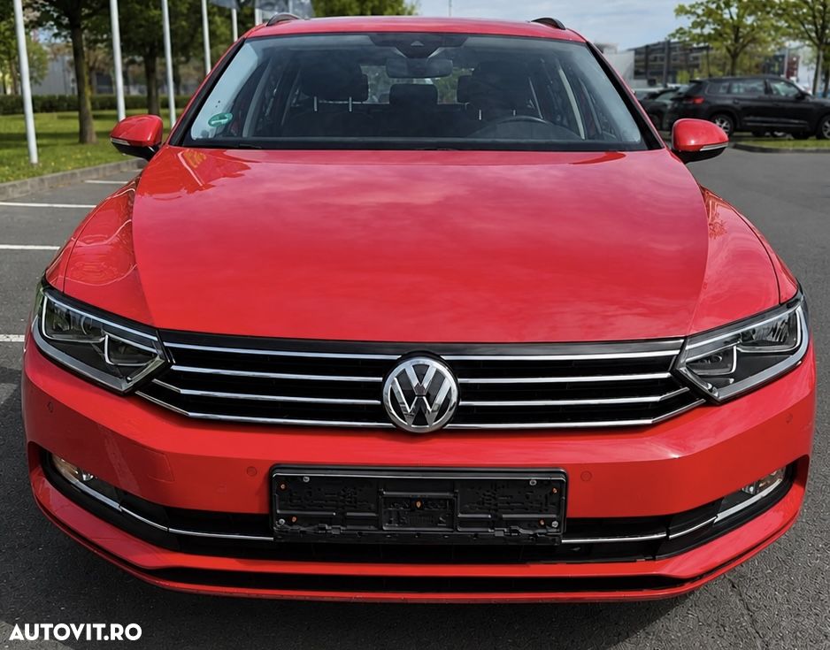 Volkswagen Passat 2.0 TDI SCR DSG - 3