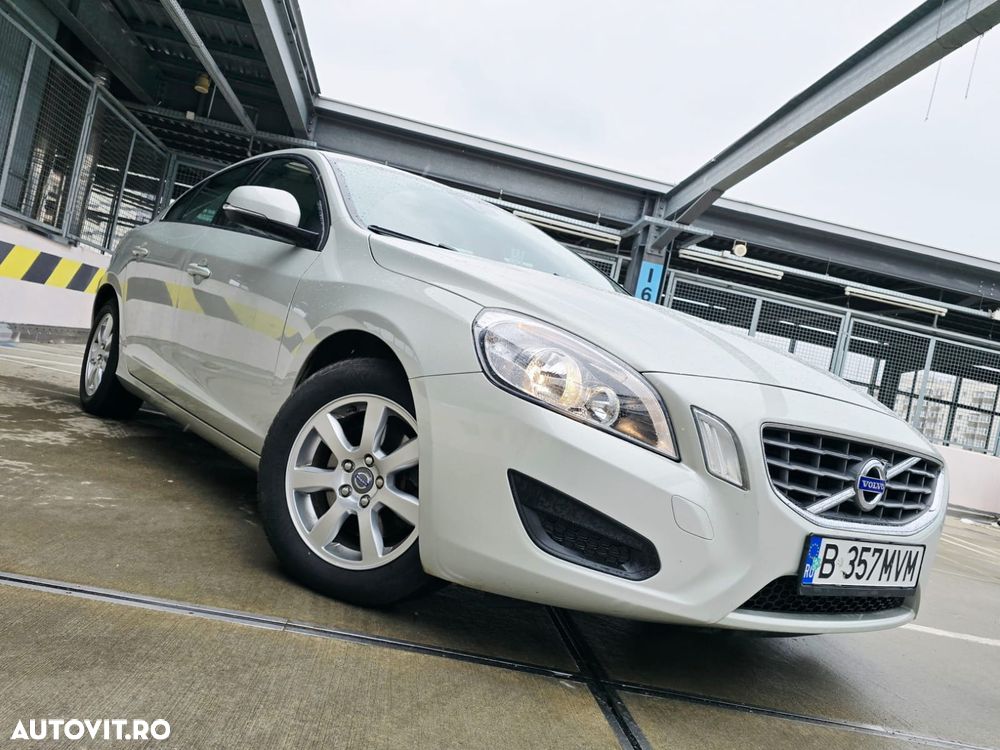 Volvo S60 D3 Start-Stop Kinetic - 2