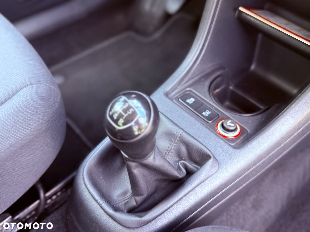Volkswagen up! - 13