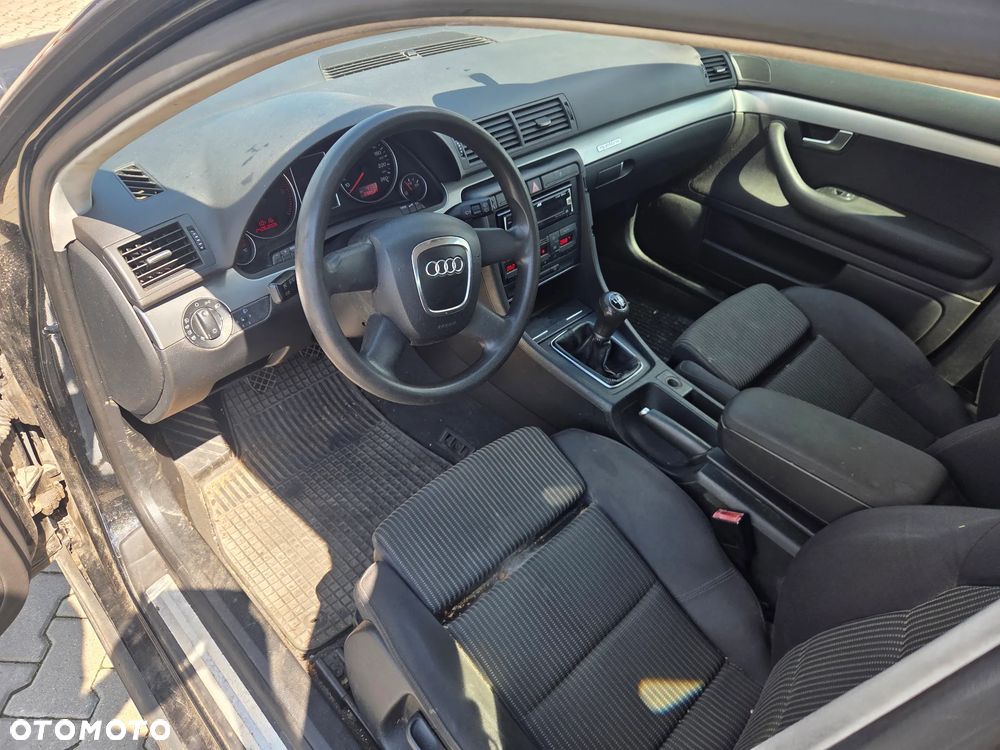 Audi A4 Avant - 5