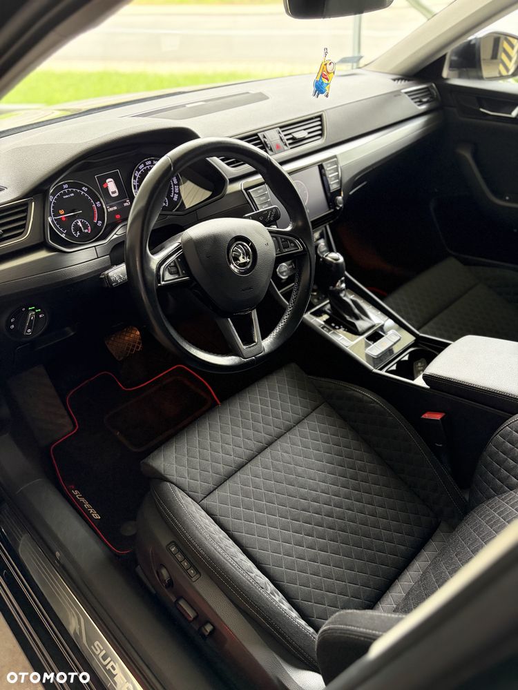 Skoda Superb 2016 photo 4