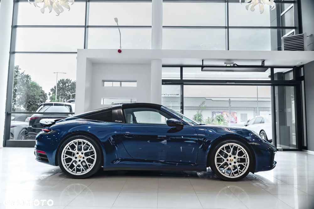 Porsche 911 Targa 4 - 14